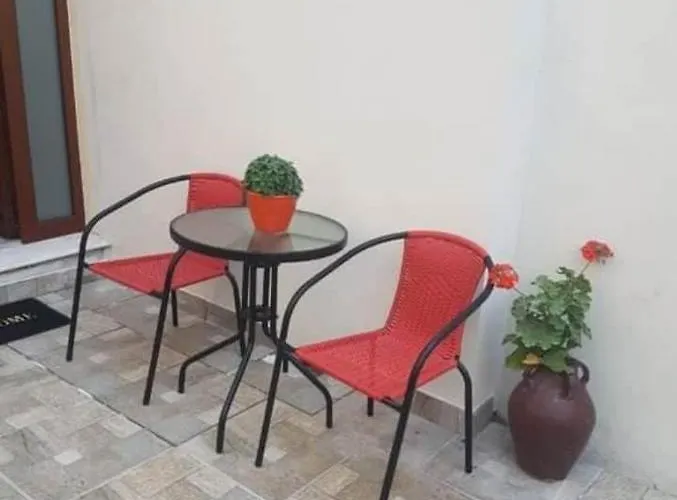 Apartament Niochori 3 *